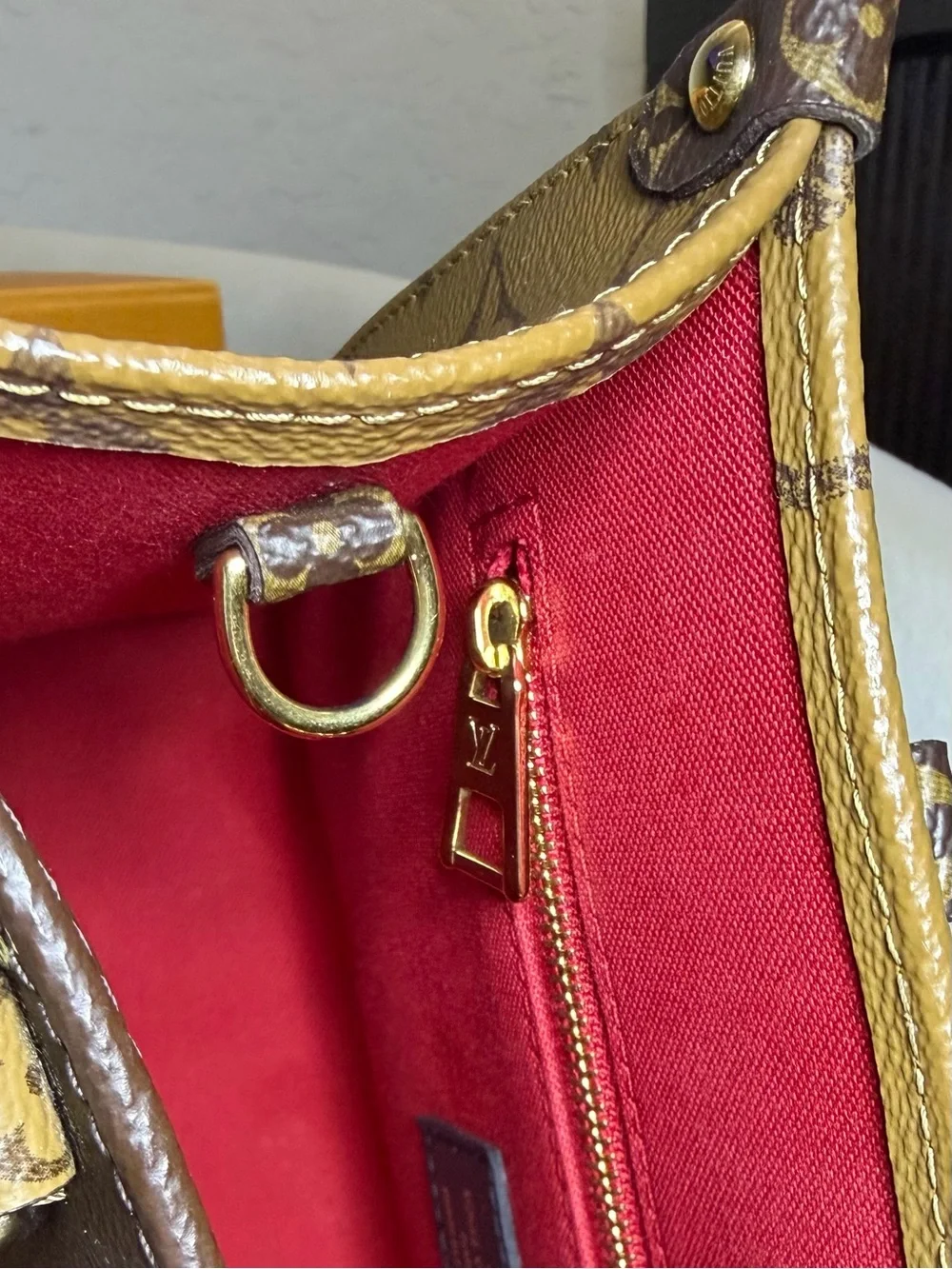Louis Vuitton OnTheGo PM in Monogram (style ref: M46373)